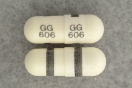 Picture of Triamterene / Hydrochlorothiazide 37.5 mg - 25 mg Capsule Bottle 1,000 Capsules00781207410