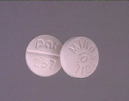 Picture of Minoxidil 10 mg Tablet Bottle 500 Tablets49884025705