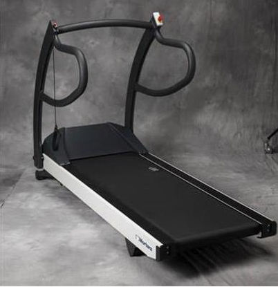 Picture of Treadmill RS232 and USB 2.0 Communications Port, Self Adjusting Belt, Self Calibrating Elevation Control9922-018-53