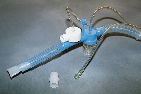 Picture of AirLife® Ventilator Circuit Corrugated Tube Without Bag Single Patient Use001618