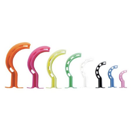 Picture of Oropharyngeal Airway SunMed Berman 60 mm Length Black Small Child1-1506-60