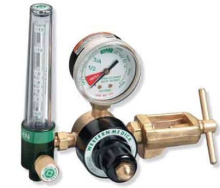 Picture of Oxygen Regulator Single Stage 0 - 15 LPM DISS Outlet CGA-870NMR-870-15FM