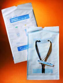 Picture of Sterilization Pouch Ethylene Oxide (EO) Gas / Steam 7-1/2 X 13 Inch Transparent / White Self Seal Paper / Film92713