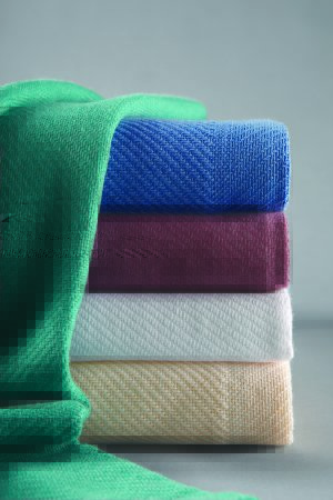 Picture of Spread Blanket 74 W X 108 L Inch78440381