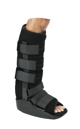 Picture of Walker Boot MaxTrax™ Medium Hook and Loop Closure Male 5-1/2 to 10 / Female 6-1/2 to 11 Left or Right Foot79-95325