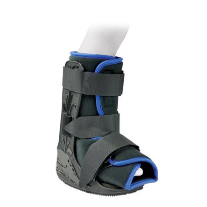 Picture of Walker Boot MiniTrax™ Medium Hook and Loop Closure Size 8-1/2 to Size 11 Left or Right Foot79-95520