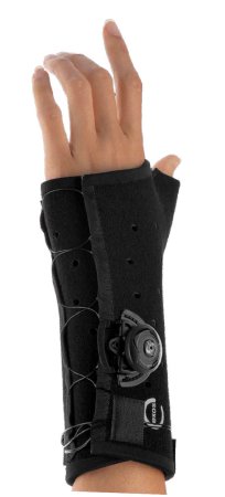 Picture of Thumb Splint Exos® Medium Boa® Lacing System Left Hand Black231-51-1111