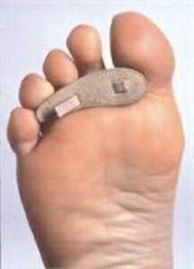 Picture of Hammer Toe Crest Pedifix® Large Pull-On Male 9 to 10 / Female 11 and Up Right Foot8154A-LR