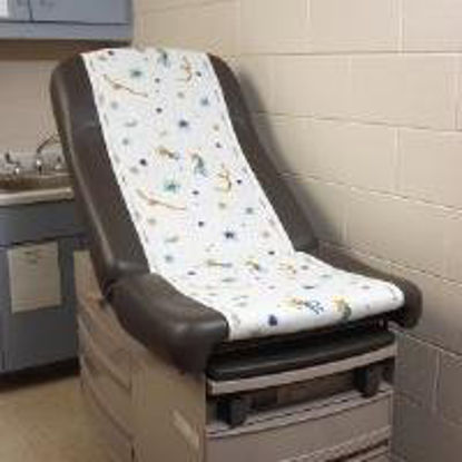 Picture of Table Paper 14-1/2 Inch Print (Animal Parade) Crepe70080N