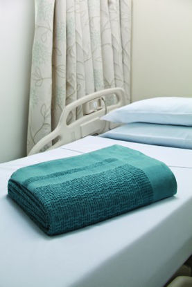 Picture of Thermal Blanket Insulite® 72 W X 94 L Inch Cotton 85% / Polyester 14% 2.75 lbs.78808121