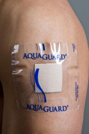 Picture of Wound Protector AquaGuard® Adhesive50004-CSE
