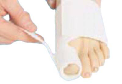 Picture of Toe Splint Hallux Valgus SoftSplint™ Small Hook and Loop Closure Right Foot6026-SR