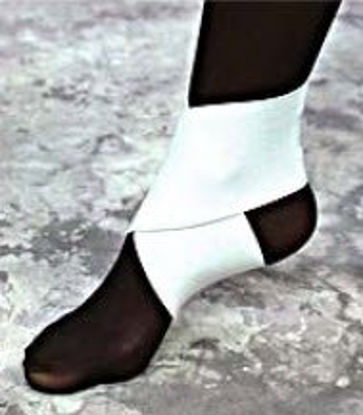 Picture of Ankle Wrap Scott Specialties X-Large Hook and Loop Closure Left or Right Foot1404 BEI XL