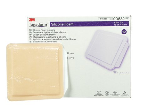Picture of Silicone Foam Dressing 3M™ Tegaderm™ 6 X 6 Inch Square Silicone Adhesive Without Border Sterile90632