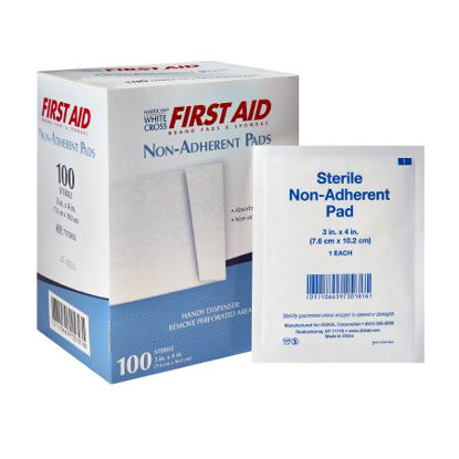 Picture of Non-Adherent Dressing American White Cross First Aid® Cotton 3 X 4 Inch Sterile7575033
