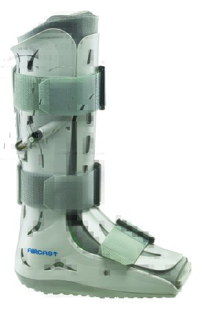 Picture of Pneumatic Walker Boot Aircast® FP Walker™ Pediatric D-Ring / Hook and Loop Stap Closure Male Up to 4 / Female Up to 5 Left or Right Foot01F-P