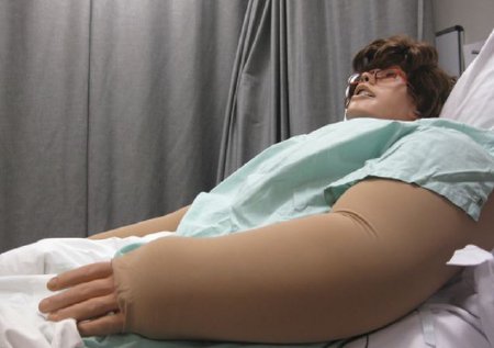 Picture of SimSleeves™ Lymphedema - Large Pocket Nurse™SB50965