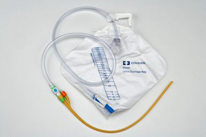 Picture of Indwelling Catheter Tray Kenguard™ Foley 18 Fr. 5 cc Balloon Latex3718