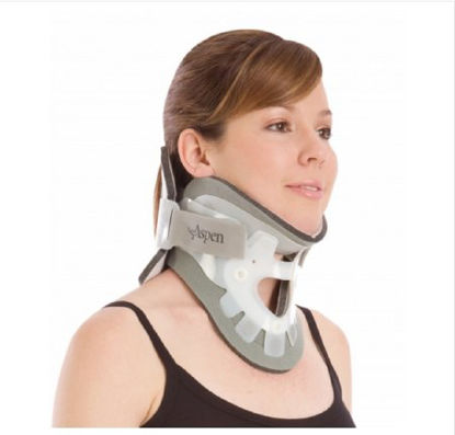Picture of Rigid Cervical Collar ProCare® Transitional 172 Preformed Pediatric (2 to 5 Years) Size Ped-4, Child Short Two-Piece / Trachea Opening 2-1/2 Inch Height 12 to 14-1/2 Inch Neck Circumference79-83277