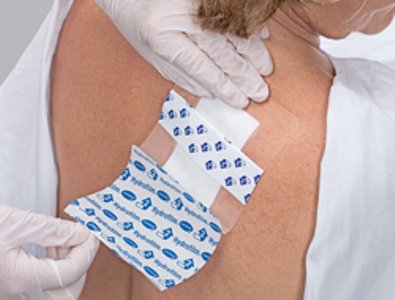 Picture of Transparent Film Dressing with Pad Hydrofilm® Plus Rectangle 3-1/2 X 4 Inch 4 Tab Delivery Without Label Sterile685772