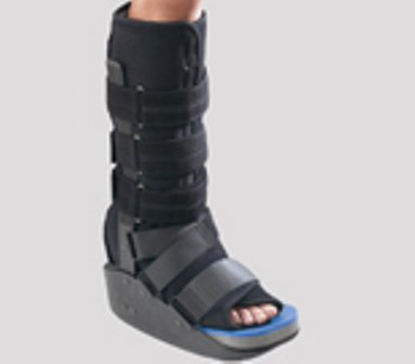 Picture of Diabetic Walker Boot MaxTrax™ Impax™79-95468