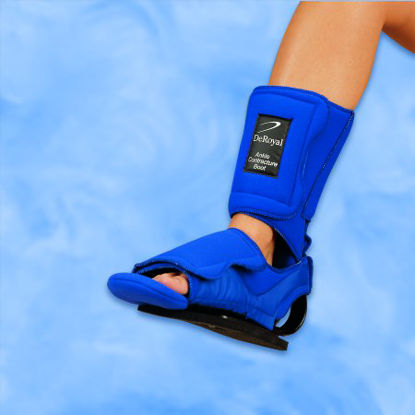 Picture of Foot Drop Brace DeRoyal® Medium Hook and Loop Closure Left or Right Foot4302C