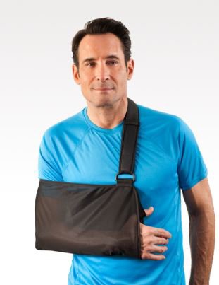 Picture of Shoulder Sling Essential Shoulder Immobilizer X-Large Mesh Fabric D-Ring Strap Closure Left or Right ArmVP20101-050