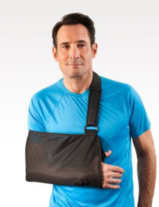 Picture of Shoulder Sling Essential Shoulder Immobilizer X-Large Mesh Fabric D-Ring Strap Closure Left or Right ArmVP20101-050