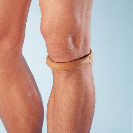 Picture of Patellar Knee Strap Cho-Pat® Large Pull-On 14-1/2 to 16-1/2 Inch Left or Right Knee787603