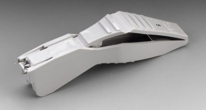 Picture of Wound Stapler Precise™ Multi-Shot Squeeze Handle Stainless Steel / Nickel Staples 15 mm StaplesDS-15