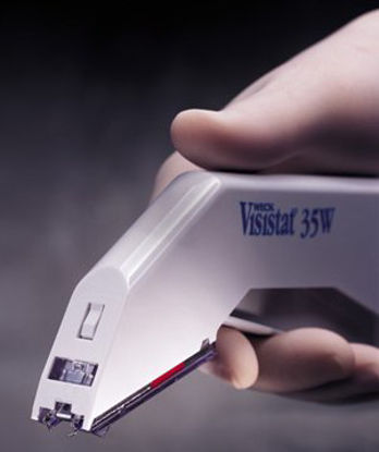 Picture of Wound Stapler Visistat® Squeeze Handle Stainless Steel Staples 35 mm Staples528235