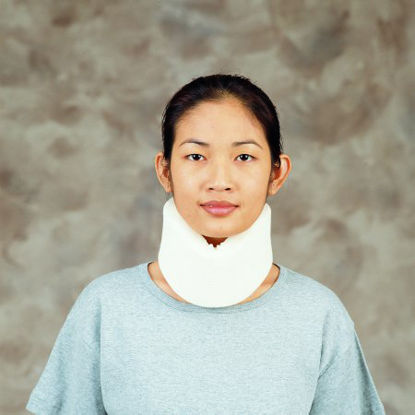 Picture of Cervical Collar DeRoyal® Low Contoured / Medium Density Adult Small One-Piece 3 Inch Height 15 Inch Length1057-02