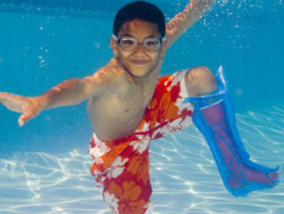 Picture of Cast Cover Active SEAL™ Large 28 Inch20362