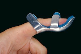 Picture of Finger Splint AliMed® Adult Small Bendable Prong Closure Left or Right Hand Blue / Silver5406