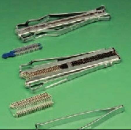 Picture of Small Style Wound Clip BD BBL™ Autoclip Stainless Steel Small 9 mm Silver Clip 100 Clips427631