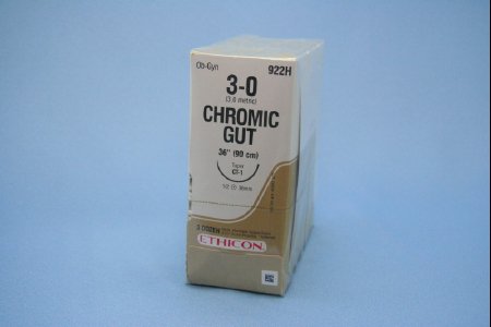 Picture of Suture with Needle Absorbable Uncoated Undyed Suture Chromic Gut Size 3 - 0 36 Inch Suture 1-Needle 36 mm Length 1/2 Circle Taper Point Needle922H