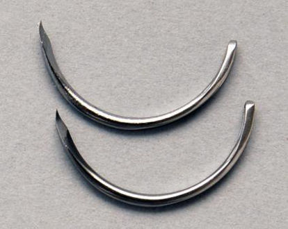 Picture of Suture Needle Richard-Allan® 1/2 Circle Trocar Point-Light Needle Trocar Type Size 3 Needle217903