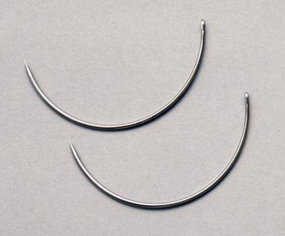Picture of Suture Needle Richard-Allan® 1/2 Circle Taper Point Needle Ferguson Type212613