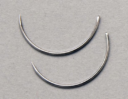 Picture of Suture Needle Richard-Allan® 1/2 Circle Taper Point Needle Ferguson Type Size 20 Needle244220