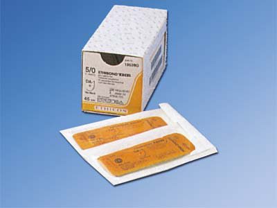 Picture of Suture with Needle Ethibond Nonabsorbable Coated Green / White / Light Green Suture Braided Polyester Size 2 30 Inch Suture 1-Needle 26 mm Length 1/2 Circle Reverse Cutting NeedleD6090