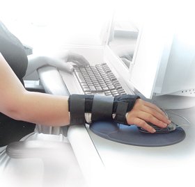 Picture of Wrist Splint Freedom® CTS Grip-Fit™ Neoprene / Nylon / Plastic Left Hand Blue Medium5108/NA/LM
