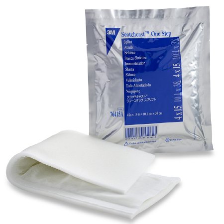 Picture of Precut Splint 3M™ Scotchcast™ One-Step 4 X 15 Inch Fiberglass White76415A