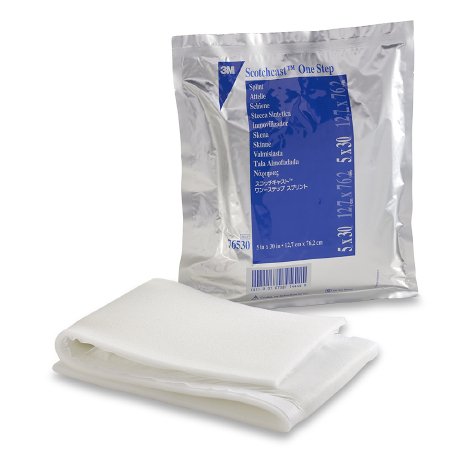 Picture of Precut Splint 3M™ Scotchcast™ One-Step 5 X 30 Inch Fiberglass White76530