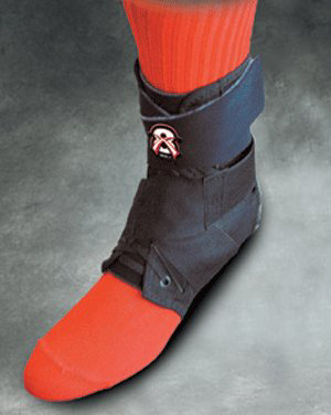 Picture of Ankle Brace Swede-O® X8™ Medium Lace-Up / Figure-8 Strap Male 8 to 10-1/2 / Female 10 to 11-1/2 Left or Right FootAKL-6336-BK-MED